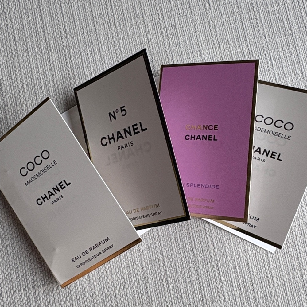 CHANEL authentic women’s fragrance sampler